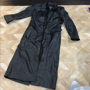 Black Long Trenchcoat